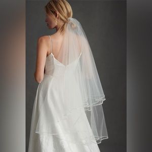 Ribboning Cirque Veil -BHLD Wedding